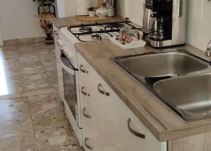 Appartamento Lana Zara